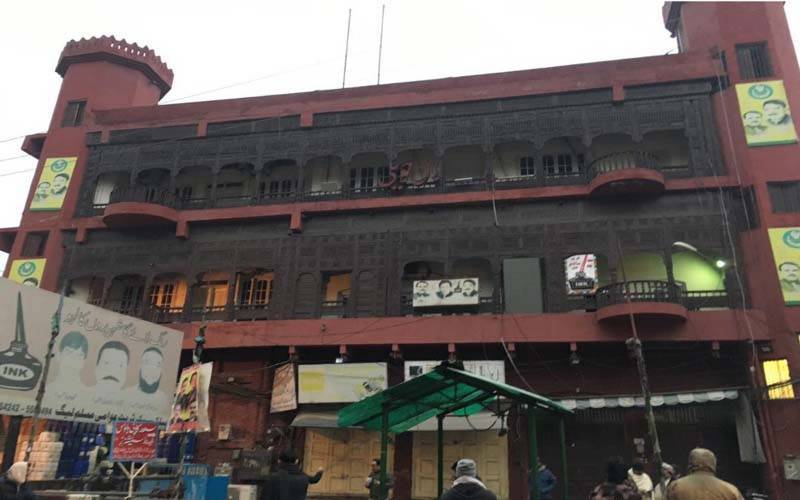 شیخ رشید کی رہائش گاہ لال حویلی کے 6 یونٹس کو سیل