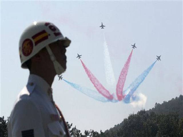 جنوبی کوریا: چونسٹھ ویں آرمی ڈے, شمالی کوریا کی دھمکیوں کا مقابلہ کرنے کے لئے فوج کو مضبوط کرنا ہوگا. صدرلی میونگ باک