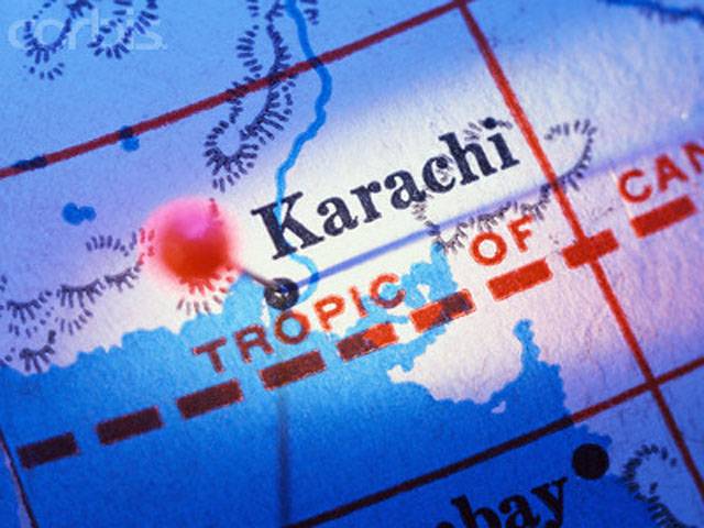 کراچی کے مختلف علاقوں میں فائرنگ اور پرتشدد واقعات میں پانچ افراد جاں بحق ہوگئے،سعید آباد پولیس ٹریننگ سینٹر کے قریب ہوٹل پر کریکر حملے میں دو افراد زخمی ہوئے