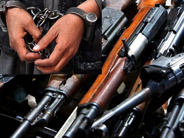 کراچی میں فائرنگ اور پرتشدد واقعات میں سات افراد کو موت کے گھاٹ اتار دیا گیا، پولیس نے ٹارگیٹڈ آپریشن کے دوران دس ملزمان کو گرفتار کرلیا.