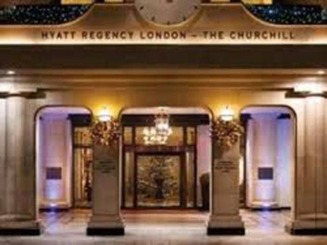 سنٹرل لندن کے حیات ریجنسی چرچل ہوٹل میں گیس لیکیج کے باعث دھماکہ ہوگیا جس کے نتیجے میں بارہ افراد زخمی ہوگئے جبکہ دھماکے کے بعد ہوٹل کے کچھ حصوں میں آگ بھی بھڑک اٹھی