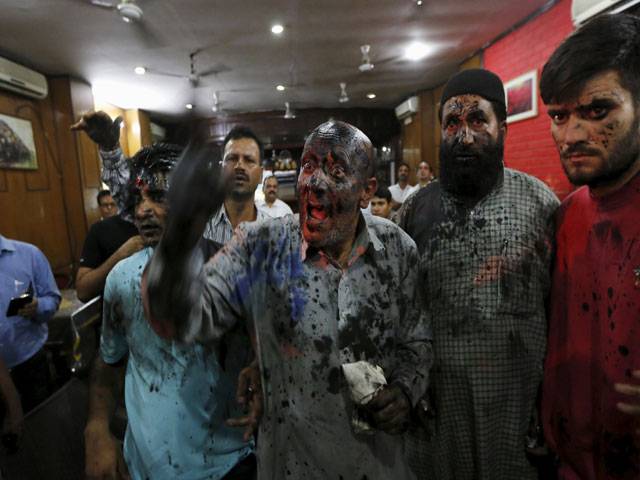  شیوسینا نےمقبوضہ کشمیر میں مسلمان رکن اسمبلی انجنئیررشید کے چہرے پر سیاہی پھینک دی