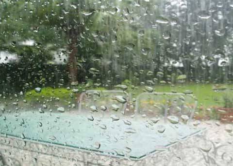  پری مون سون بارشوں کا آغاز، اگلے دو روز کے دوران ملک کے بالائی علاقوں میں مزید بارشوں کا امکان 