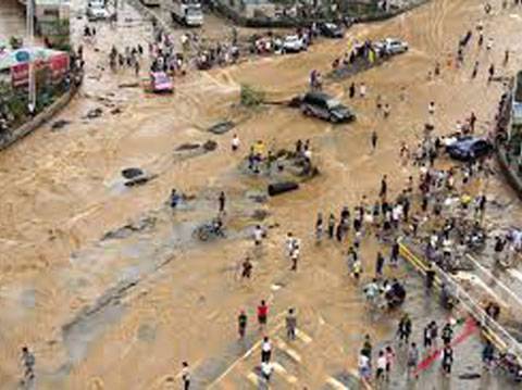  طوفان اور بارشوں سے چین میں اب تک دو سو افراد ہلاک ہو چکے ہیں ،اربوں روپے کا نقصان 