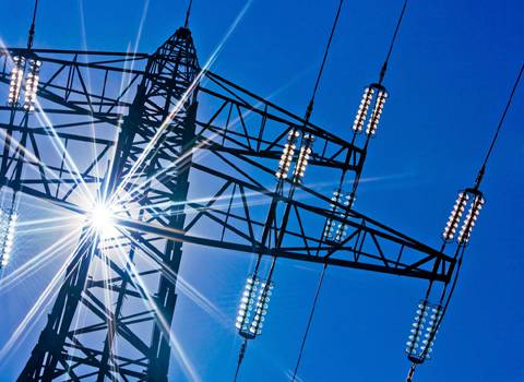 نیپرا نے بجلی کی قیمت میں 1.96روپیہ یونٹ کمی کی منظوری دے دی