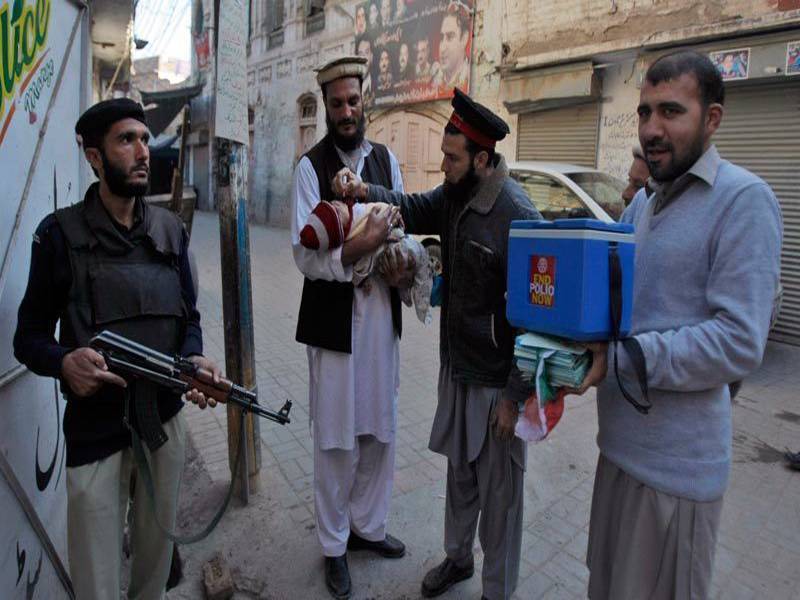 پشاور کے مختلف اضلاع میںتین روزہ انسدادپولیومہم کا آغاز کر دیا گیا 
