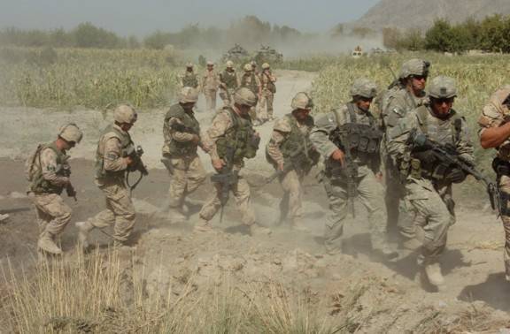 امریکا کا افغانستان میں فوجی ساز و سامان کی ترسیل کیلئے متبادل منصوبے پر غور