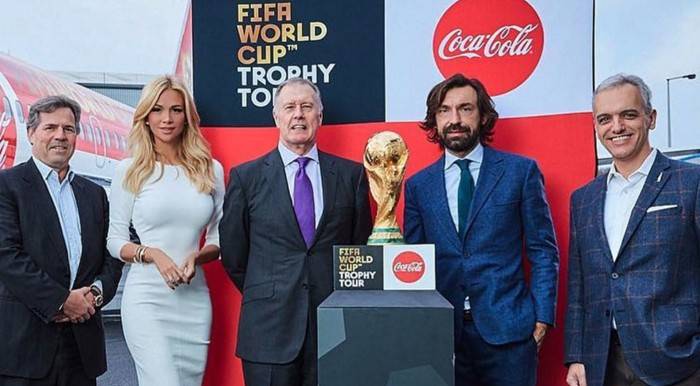  ورلڈ کپ : فیفا ٹرافی کا لندن سے عالمی سفر شروع