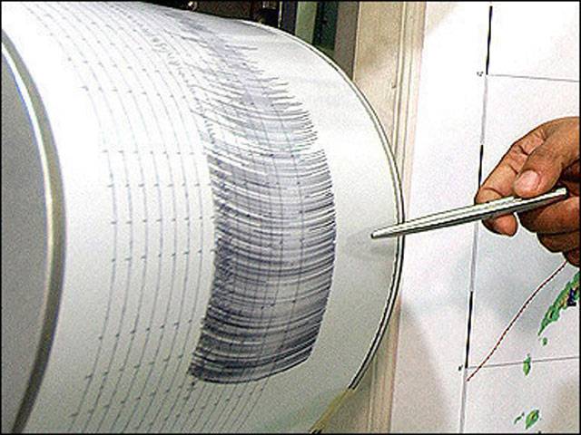 جنوبی ایران میں درمیانے درجے کے زلزلے کے جھٹکے ،30افراد زخمی 