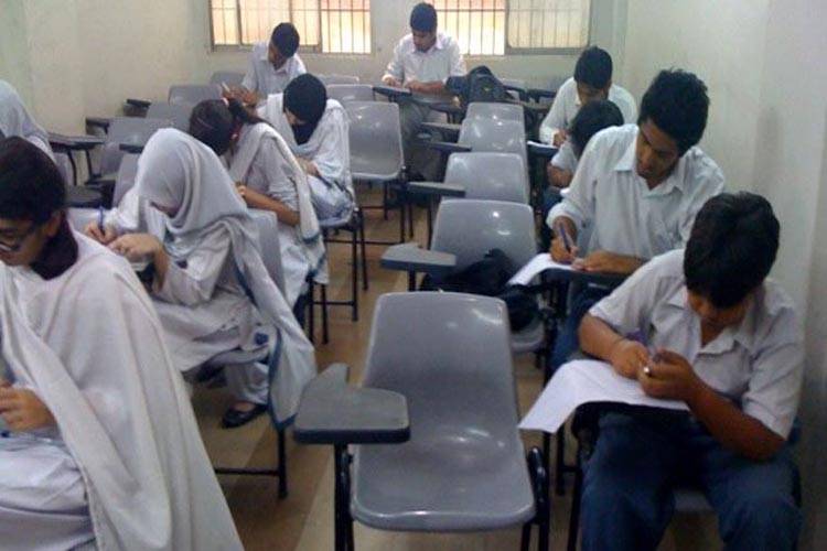 کراچی : ہیٹ ویو ،انٹر میڈیٹ بورڈ نے امتحانات کے اوقات تبدیل کردیے