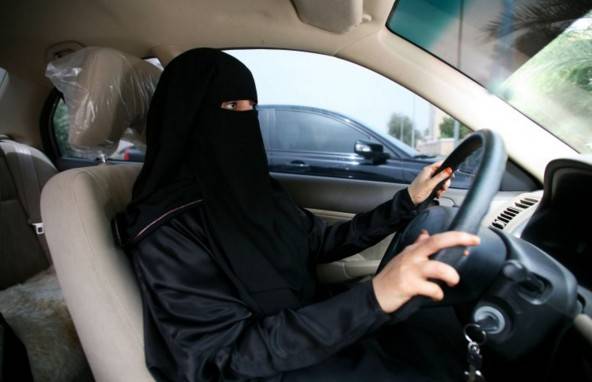 سعودی خواتین 24 جون سے ڈرائیونگ سیٹ سنبھالیں گی