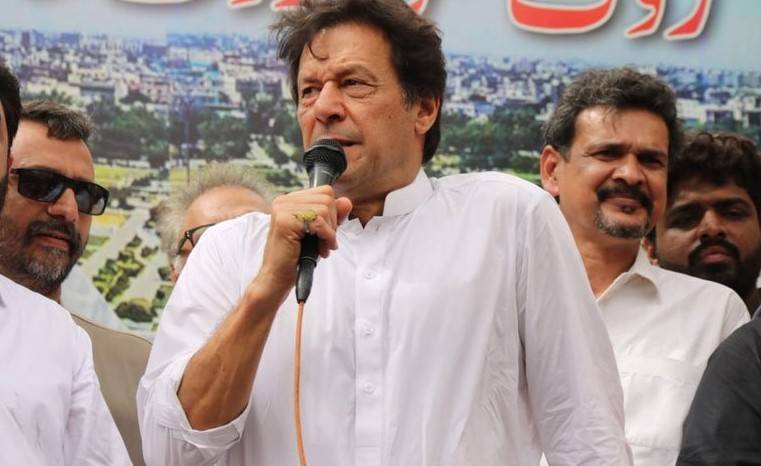 اگر ہمیں موقع ملا تو پاکستان کی تقدیر بدل دیں گے:عمران خان
