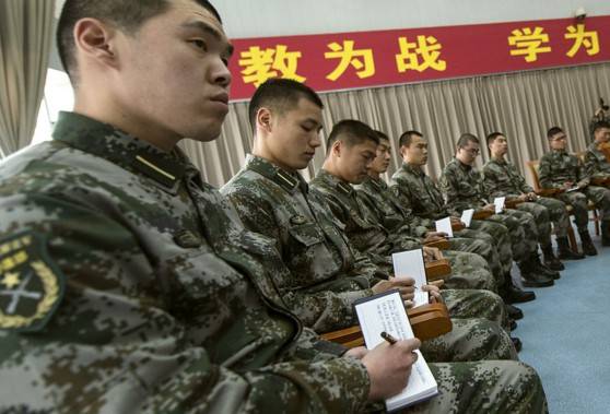 چین کے صدر کا فوجی افسروں کو نجی کاروبار بند کرنے کا حکم