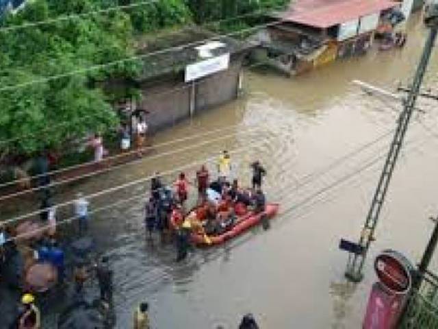 بھارت: بارشوں اور سیلاب سے سات ریاستوں میں 774 افراد ہلاک اور 245 زخمی ، 27 افراد لاپتہ