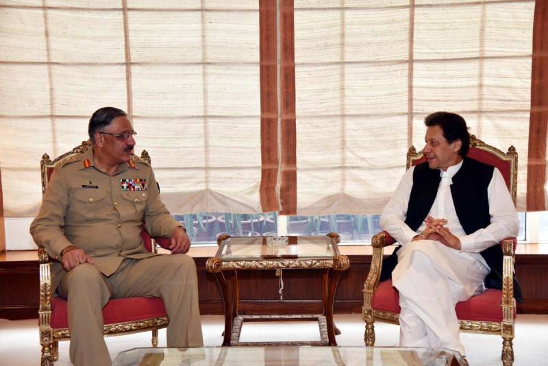 وزیراعظم عمران خان سے چیئرمین جوائنٹ چیفس جنرل زبیر کی ملاقات
