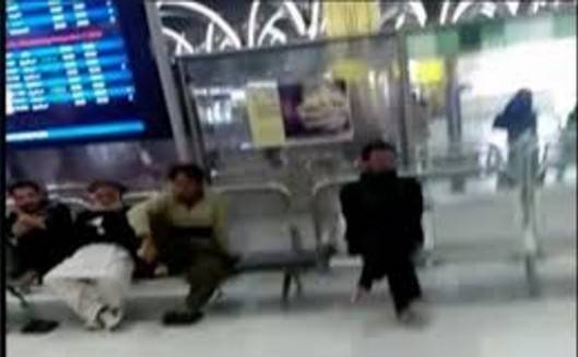  عراق میں پھنسے زائرین کو پاکستانی سفارت خانے نے وطن واپس بھیج دیا