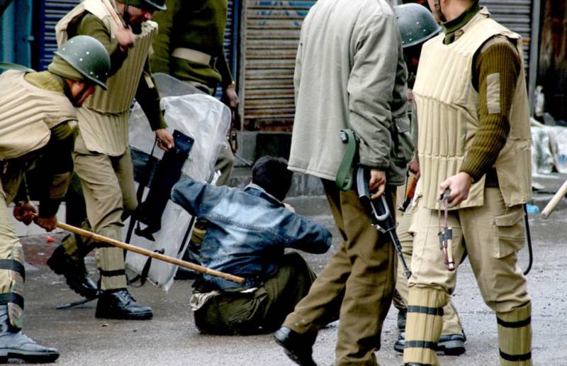 مقبوضہ کشمیر: سال کے آخری مہینے بھارتی مظالم سے 31 افراد شہید، 375 زخمی