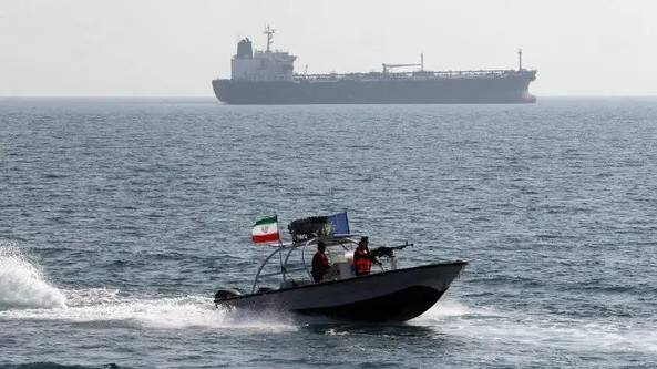 ایران کا مغربی اوقیانس میں مارچ میں جنگی جہاز روانہ کرنے کا اعلان