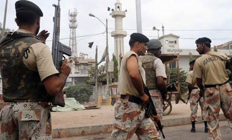 کراچی:رینجرز کی کاروائی،ماڈل کالونی سے قتل کے 3 ملزمان گرفتار