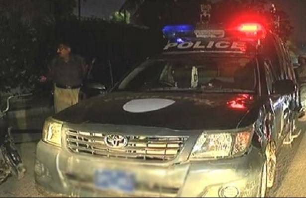 کراچی: 2 منشیات فروش خواتین سمیت 52 افراد گرفتار