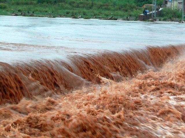 بلوچستان میں 150سے زائد ہندو یاتری سیلابی ریلے میں پھنس گئے