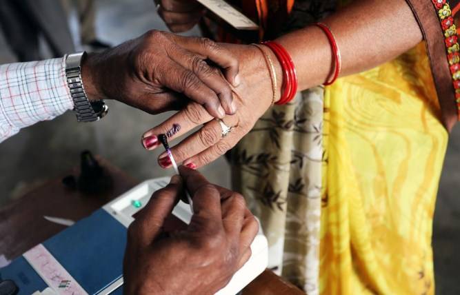 بھارت میں عام انتخابات کےچھٹے مرحلے کیلیے ووٹنگ جاری
