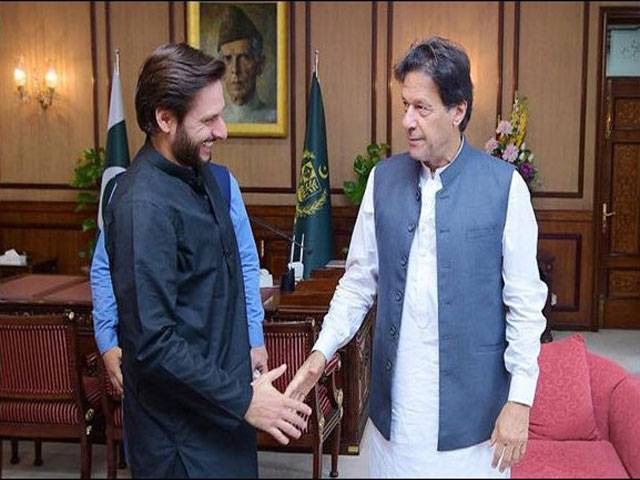 وزیراعظم عمران خان سے سابق کرکٹر شاہد آفریدی کی ملاقات