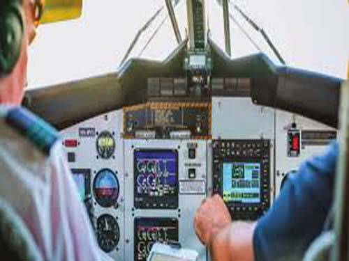 آسٹریلیا میں زیر تربیت پائلٹ کو انسٹرکٹر کی بیہوشی پر طیارہ کا کنٹرول سنبھالنا پڑا