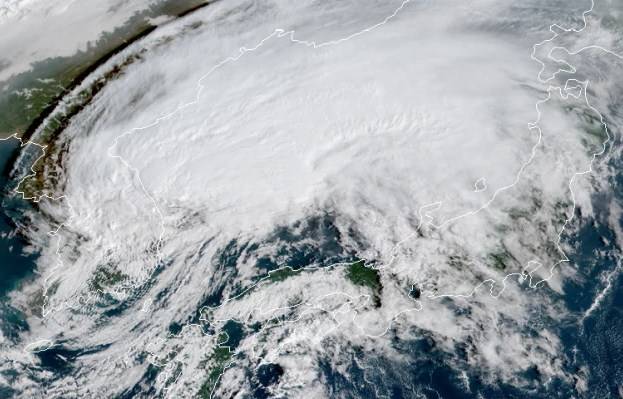 جنوبی کوریا:سمندری طوفان ''می ٹاگ'' نے تباہی مچادی،4افراد ہلاک