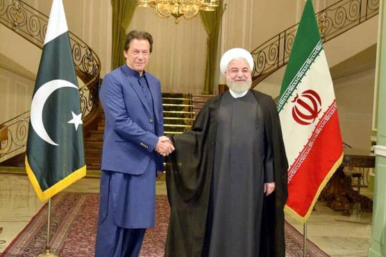 وزیراعظم عمران خان کا خلیج میں امن اور استحکام کے فروغ کے لیے ایران کا دورہ