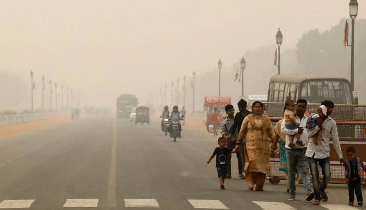 نئی دہلی میں فضائی آلودگی برقرار