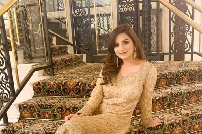 سابق ”مس پاکستان ورلڈ“ زینب نویدکار حادثے میں جاں بحق