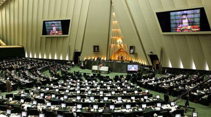 ایرانی پارلیمنٹ میں امریکی افواج کو دہشتگرد تسلیم کرنے کا بل منظور