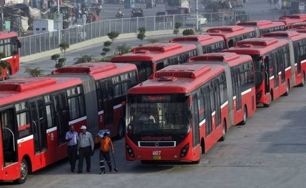پاک بنگلہ دیش میچ:میٹرو بس سروس بند کرنے کا فیصلہ