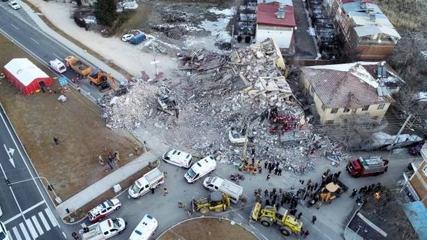 ترکی:زلزلے کے جھٹکے،متعدد عمارتیں زمین بوس،20افراد جاں بحق،750زخمی،30 لاپتہ