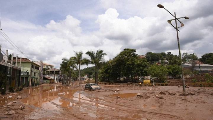  برازیل: سیلاب، لینڈ سلائیڈنگ سے 44 افراد ہلاک