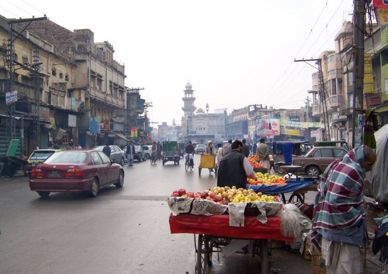 چھابڑی فروشوں کیلئے بھی قانونی مسودہ تیار،500 روپے ماہانہ فیس مقرر