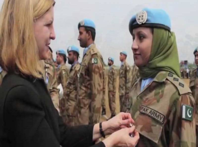 پاک فوج کی خواتین آفیسرز کی بہترین کارکردگی، دنیا کا اعتراف