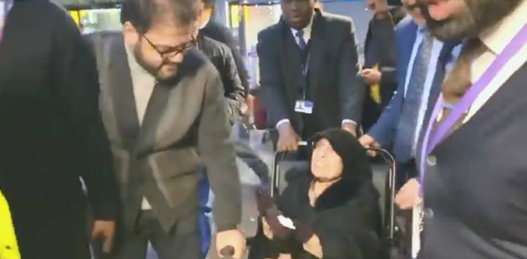 سابق وزیراعظم نواز شریف کی والدہ بیگم شمیم لندن پہنچ گئیں
