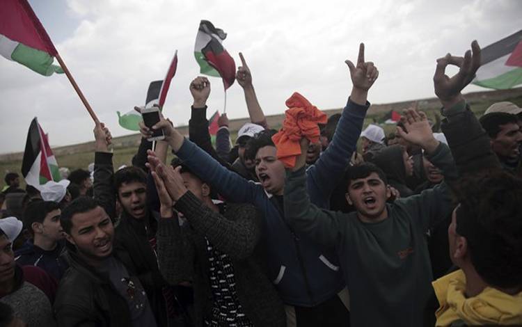 امریکا کے مشرق وسطیٰ امن منصوبے کیخلاف ہزاروں فلسطینیوں کا احتجاج