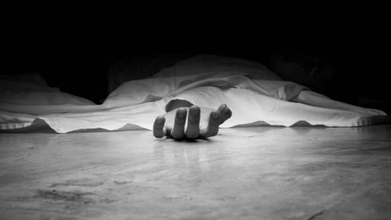  بھارت :بیٹی کو قتل کر کے والدین نے خودکشی کرلی، 13 رشتے دار گرفتار