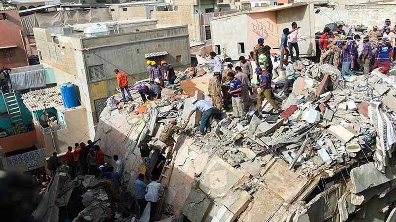کراچی:گلبہار واقعہ:عمارت گرنے سے ہونے والی ہلاکتوں کا مقدمہ درج