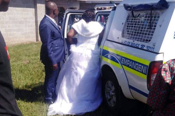 جنوبی افریقہ :نو بیاہتاجوڑے کو لاک ڈاؤن میں شادی کرانا مہنگا پڑ گیا