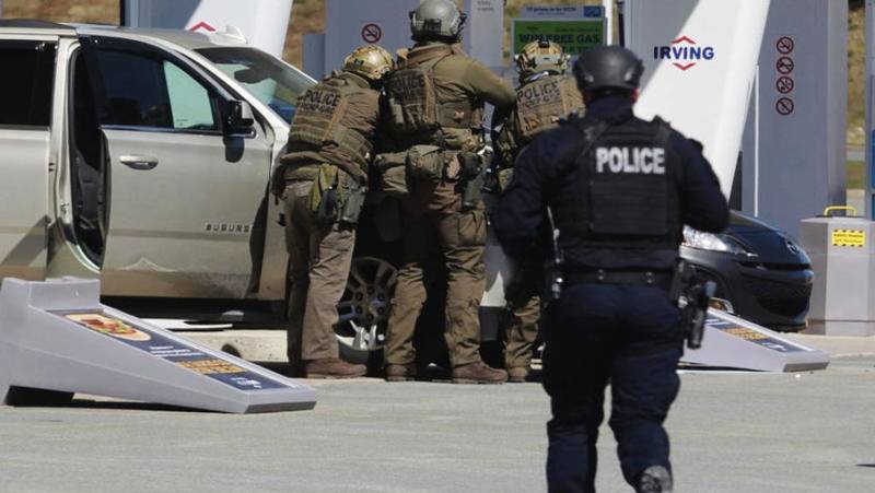 کینیڈا: فائرنگ سے پولیس افسر سمیت 16 افراد ہلاک
