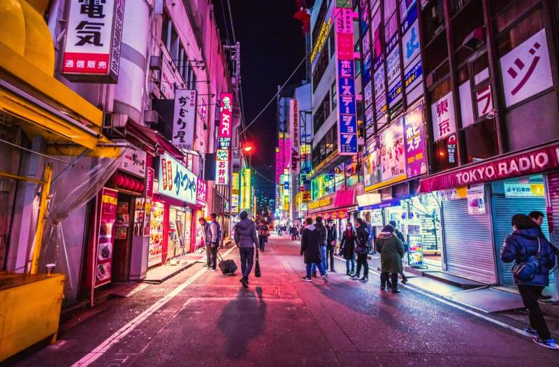 ٹوکیو حکومت کا کاروباری سرگرمیاں دوبارہ کھولنے کی رفتار بڑھانے پر غور