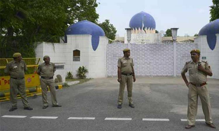 بھارت: پاکستانی ہائی کمیشن کےدو اہلکاروں پرتشدد،24 گھنٹےمیں ملک چھوڑنےکا حکم
