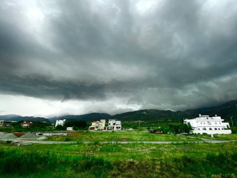 اسلام آباد سمیت ملک مختلف حصوں میں آج پھر بارش کی پیش گوئی:محکمہ موسمیات