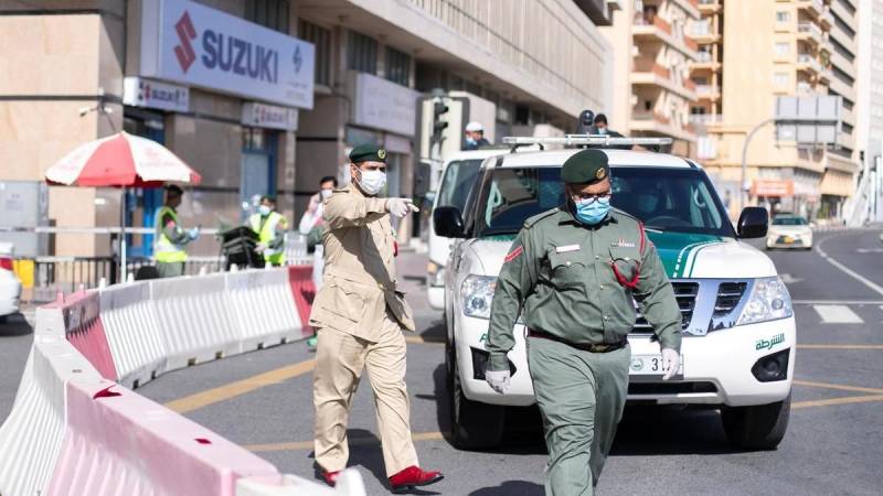 ابوظہبی میں ماسک نہ پہننے پر 3 ہزار درہم جرمانہ