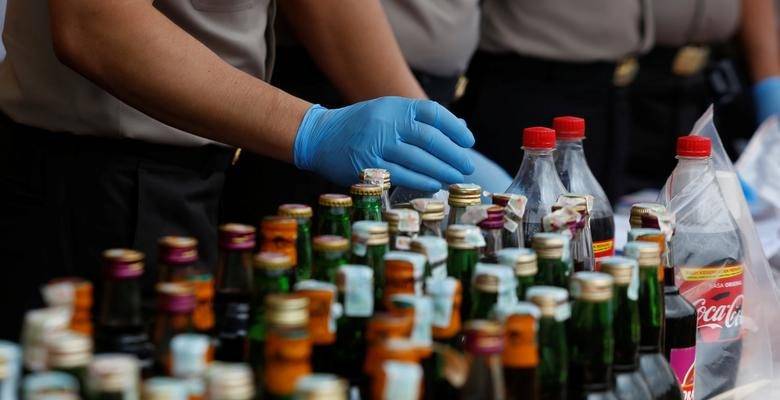 بھارتی پنجاب میں شراب پینے سے 86 اموات کے بعد پولیس کا کریک ڈاون