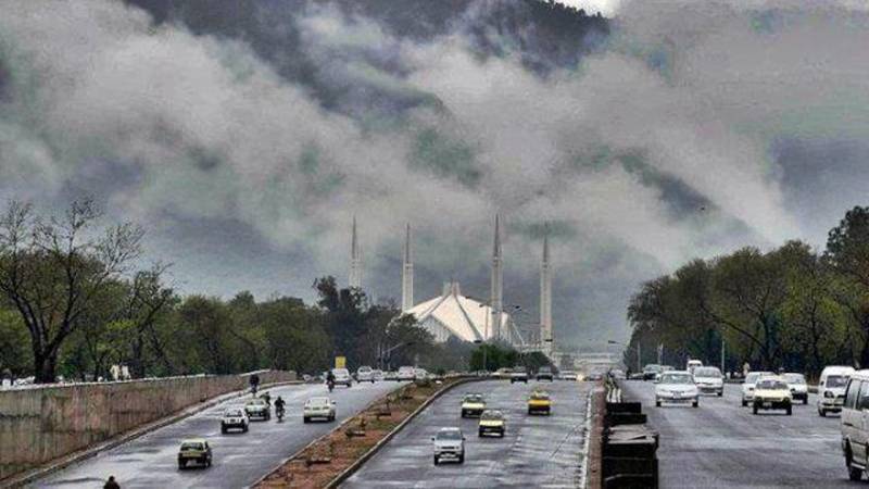  صوبائی دارلحکومت لاہور سمیت پنجاب، سندھ، بلوچستان، خیبر پی کے سمیت کشمیر میں مون سون بارشوں نے تباہی مچانا شروع کر دی